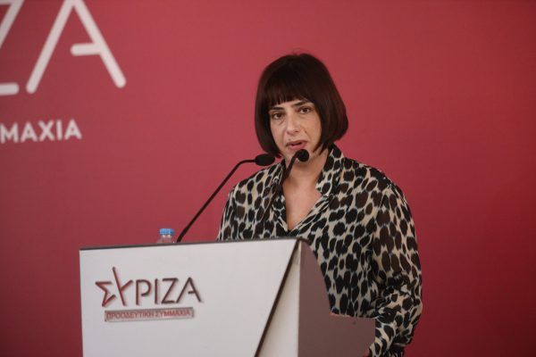 Σβίγκου: Χωρίς την κοινωνική απαίτηση, ούτε πρόταση για πλημμέλημα στον Καραμανλή δεν θα γινόταν από τη ΝΔ