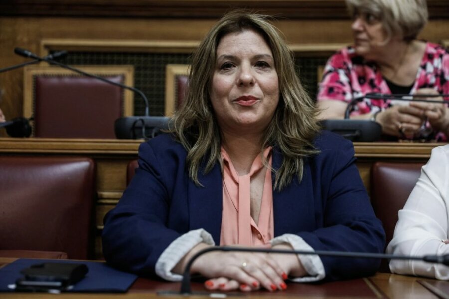 Μαρία Συρεγγέλα: Παραιτήθηκε από γραμματέας της Νέας Δημοκρατίας